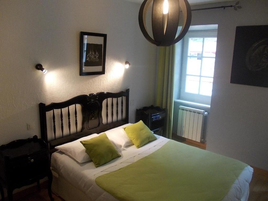 Hotel Le Clementenia Arneguy Room photo